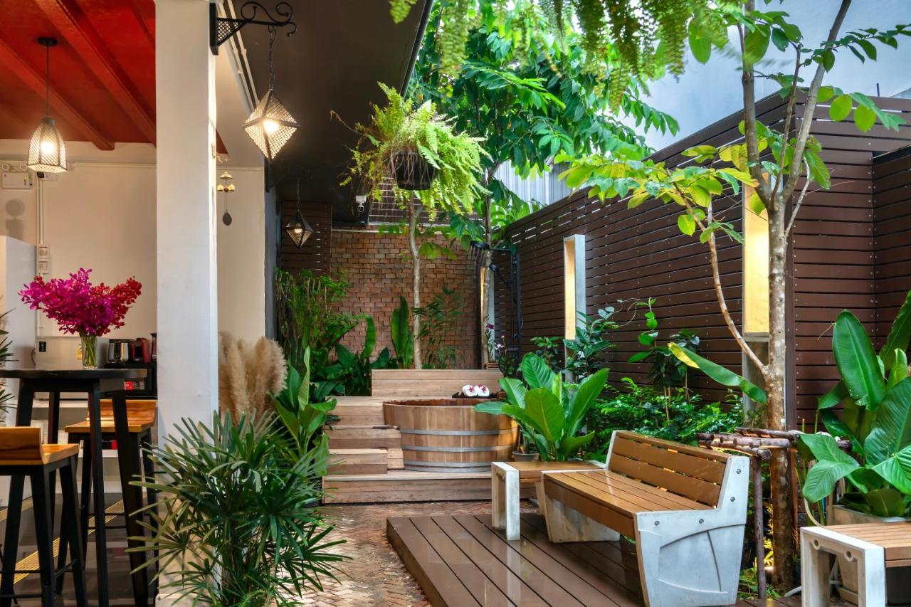 Red Door Heritage Hotel Bangkok Ngoại thất bức ảnh