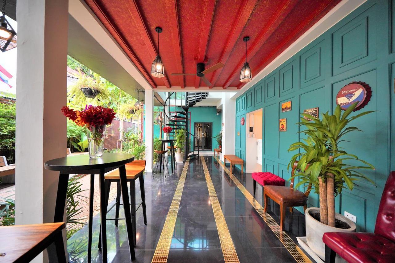 Red Door Heritage Hotel Bangkok Ngoại thất bức ảnh