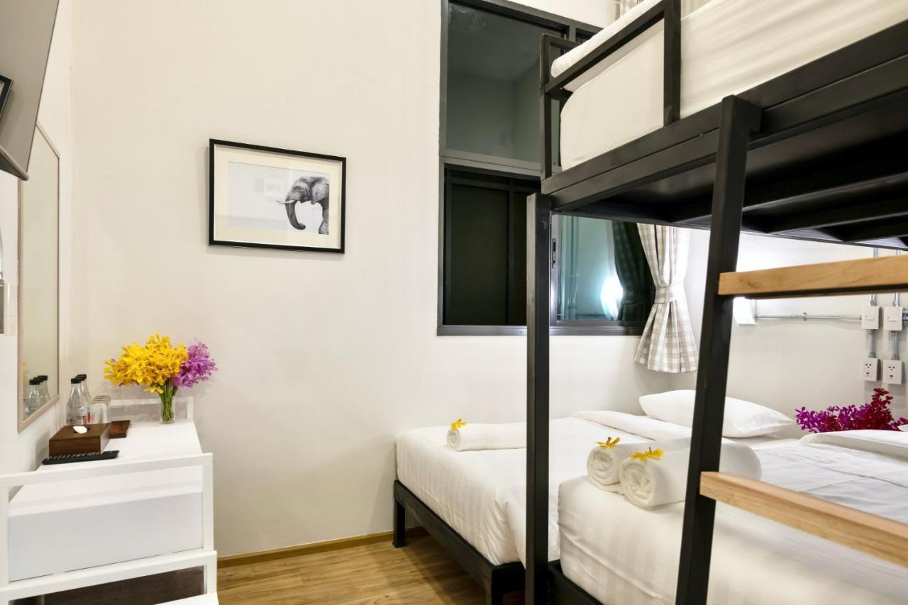 Red Door Heritage Hotel Bangkok Ngoại thất bức ảnh